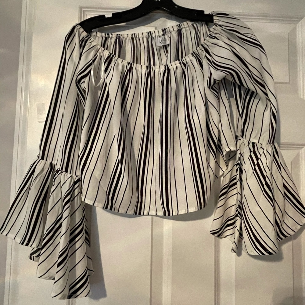 LF top- new w tags